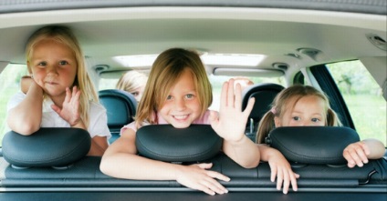 Cum să transportați un copil într-o mașină în conformitate cu regulile din 2017