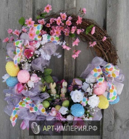 Cum să faci o coroană de flori pe ușă cu mâinile tale - cunună de primăvară la ușă cu clasa de mâini proprii