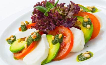 Caprese reteta clasica de salata traditionala italiana