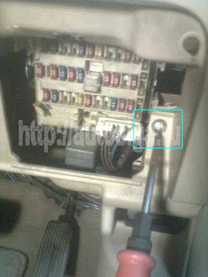 Harta instalării lui kgb-fx7 pe nissan bluebird sylphy 2001