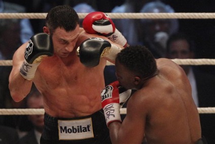 Klitschko Chisora ​​nyerte egyhangú döntéssel, és megtartja a világbajnoki cím