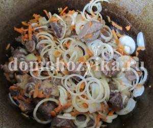 Sauerkraut fiert cu carne și orez - gospodine de blog