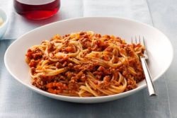 Paste cu pasta de tomate