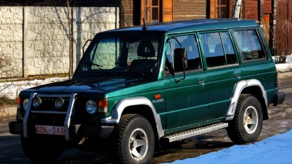 Mitsubishi pajero jeep recenzie