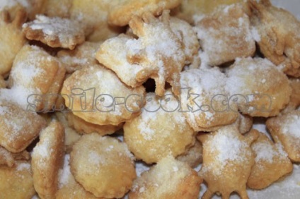 Biscuiți blând pe smântână - o rețetă pentru a face un delicios cookie pe smântână