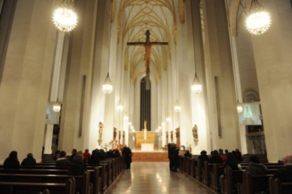 Ghidul lui Ariadne ~ Germania ~ Munich ~ Frauenkirche