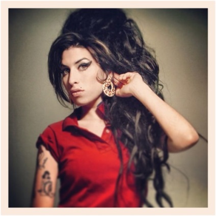 Mintegy Amy Winehouse, nollywoodrresents