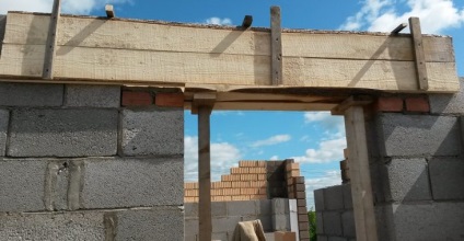 Susținerea jumperilor pe zidul de cărămidă (snip) - calcul și instalare
