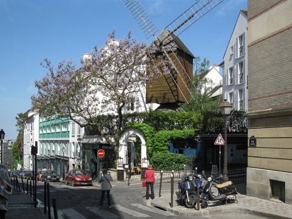 Hotel în Paris în Montmartre - turism și relaxare în siguranță