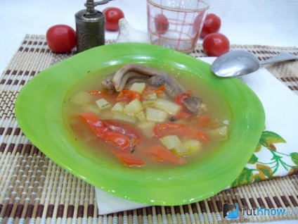 Supă de legume din picioare de pui, gătit pas cu pas