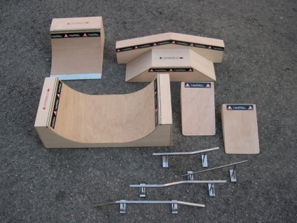 Parc pentru fingerboard - deget parcat cu mâinile proprii