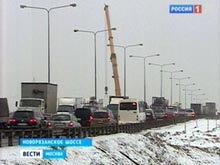 Înainte de sărbătorile de pe autostrada Novoryazanskoye a început - criminale - reparații