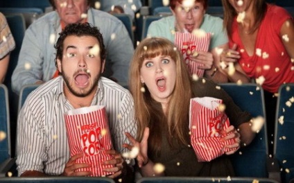 Miért esznek az emberek a moziban