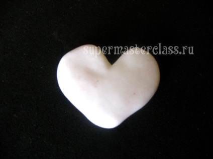Pandantiv - inima - din clasa de polimeri de lut polimer pentru copii, clase de maestru în lucrul cu ace