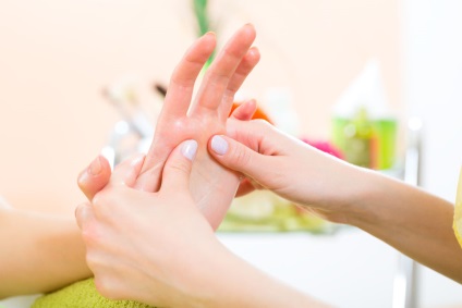 Reguli pentru efectuarea unui masaj pentru mâini acasă