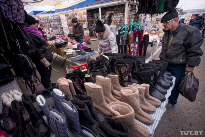 Vânzătorii - câmpuri de minuni - și - lebădă găsesc aici un nebun care va merge la comerțul în selecție