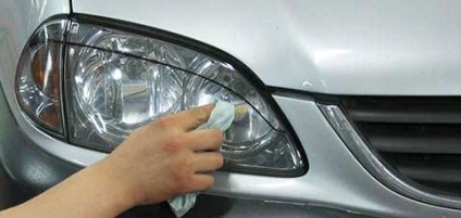 Ресничките на светлините със собствените си ръце - уникален тунинг за колата