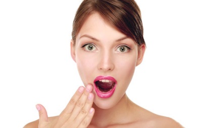 Chistul de retenție al simptomelor buzei inferioare și tratamentul chistului pe buze