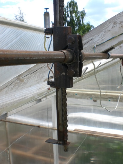 Sistem de ventilație pentru sere agricole și amatori