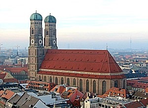 Catedrala Sf. Fecioară din München (frauinkirhe) adresa, cum se ajunge acolo, istorie, descriere