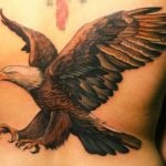 Valoarea tatuajului vultur, schițe pentru bărbați și fete, tatuaje foto