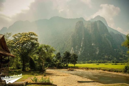 Vang Vieng - impresiile și informațiile utile