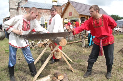 În zauralye sa ținut târgul Krestovsko-Ivanovo, movila și kurganii