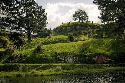 Hobbiton - faimosul loc unde a fost făcut filmul - domnul inelelor - (matamata, noua zeelandă) -