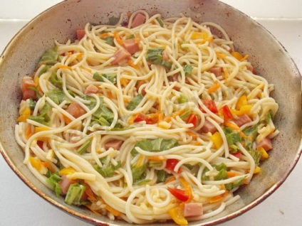 Spaghete de coacere în cuptor