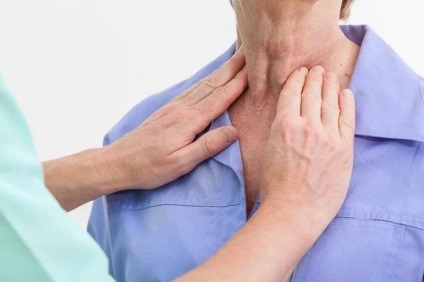Sindromul tiroidian determină o vizită la un medic