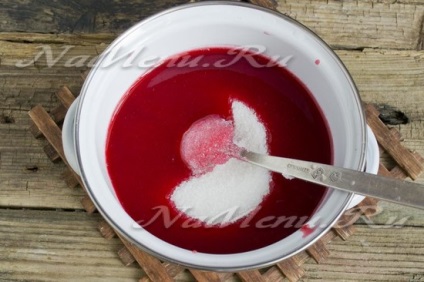 Jelly din coacăz roșu, rețetă pentru iarnă fără gătit