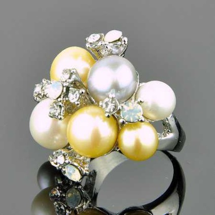 Pearl, structura și speranța de viață a perlelor