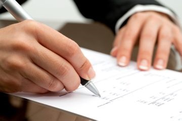 Licitație pentru dreptul de a încheia un contract de închiriere pentru un teren