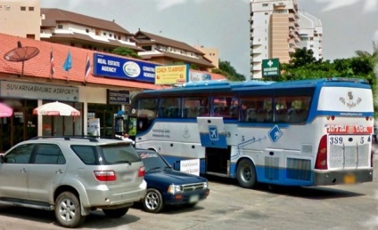 Stațiile de autobuz Pattaya nord, sud, na kom chai