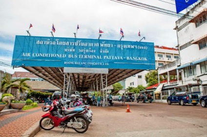 Stațiile de autobuz Pattaya nord, sud, na kom chai