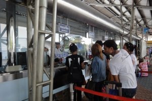 Stații de autobuz în Pattaya, pe strada nordică, tappraya, nakhonchai