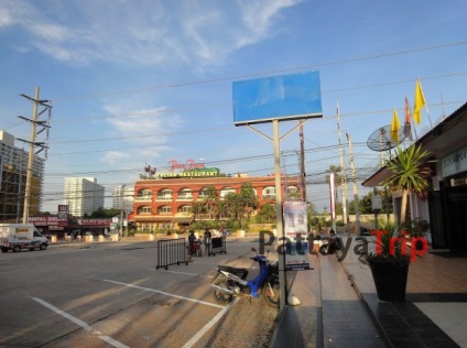 Stații de autobuz în Pattaya, pe strada nordică, tappraya, nakhonchai