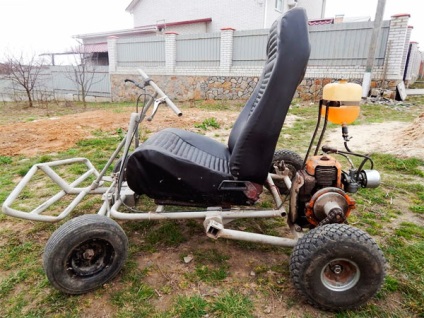 Buggy saját kezűleg a fűrész szerelvény fotók, video-tesztek