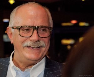 Biografie a lui Nikita Mikhalkov - regizor, actor și figură publică