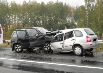 Какво да правите, когато автомобилна катастрофа