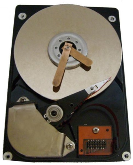 Ceas cu unitate hard disk - forum tehnic