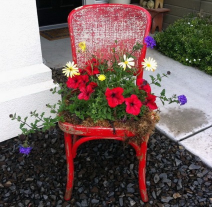 Scaun înflorit cu mâinile, mobilierul, scaunul, florile, DIY, patru pereți - un blog despre interior și