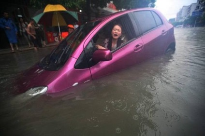 Fetele se distrează - o sursă de bună dispoziție