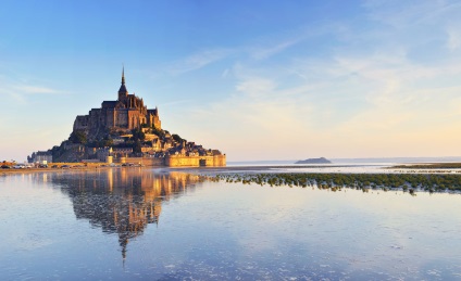 Нормандия забележителности - снимки на замъци, описание на градовете (Honfleur, Руан)