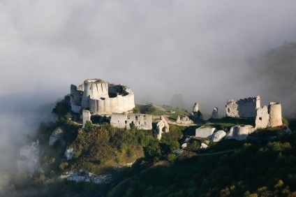 Puncte de atractie din Normandia - fotografii ale castelelor, descrierea oraselor (Honfleur, Rouen)