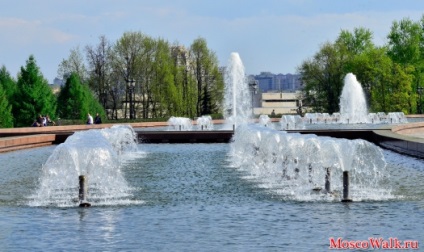 Fântâni pe muntele sfânt - plimbări la Moscova, plimbări