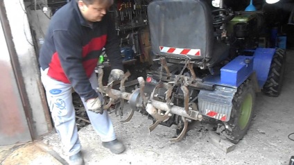 Cum se face un tăietor pentru un mini tractor