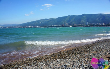 Ahol a tenger tisztább Gelendzhik amelyen a strand tisztább Gelendzhik