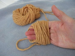 Hogyan polip kötél vagy gyapjú fonal