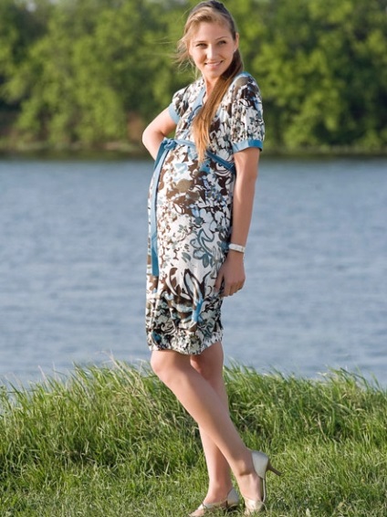 Ce haine să aleagă pentru femeile însărcinate în timpul verii